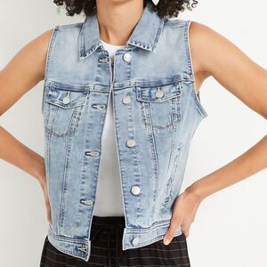 Maurices Light Blue Denim Buttoned Vest